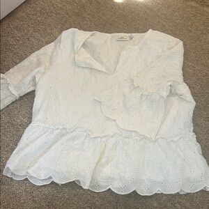 Vineyard Vines White Eyelet Blouse
